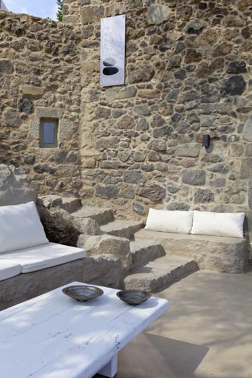 Melanopetra Boutique Apartments Emporeiós Pokoj fotografie